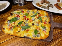 水果烤饼-1886德国汽车餐厅(外滩十六铺码头店)