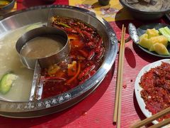 -谭鸭血老火锅(娄星区长青街店)