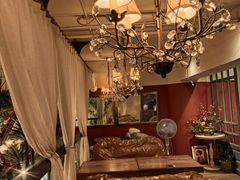 -玛格萝妮比萨屋(陆家浜路店)