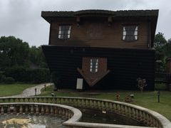-金山农民画村-枫泾波兰倒置屋