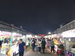 -大学城夜市大排档(凤栖路店)