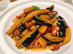 肉末茄子煲-方圆春湘小馆