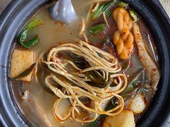 刀削面砂锅-清真·穆萨砂锅(大皮院店)