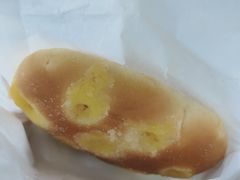 奶油卡斯达面包-巴黎贝甜(来福士店)