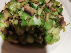 -梁家大院•农家菜(昆山会展中心店)