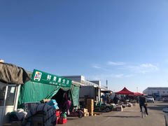 -顺鑫石门市场