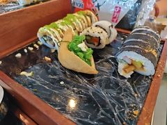 -怡豪大饭店·49楼旋转自助餐厅