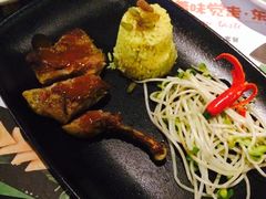酱烧鸡腿伴黄姜饭-绿茵阁(体育西分店)