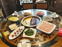 -小天鹅火锅·一线江景洪鼎旗舰店(洪崖洞店)
