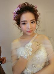 -艾米丽婚纱礼服