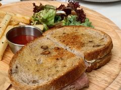黑松露牛肉三明治-SMAKA(复兴soho店)