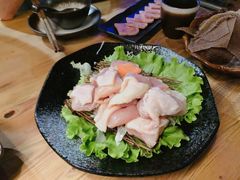 -湊湊火锅·茶憩(杭州湖滨银泰in77店)
