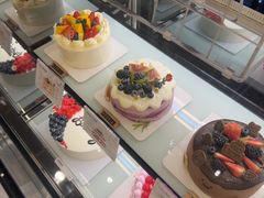 -花花卷卷·鲜食蛋糕(泉屋店)