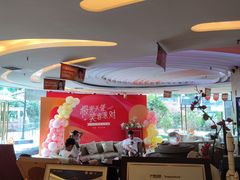 -极光口腔·矫正种植修复(锦江店)