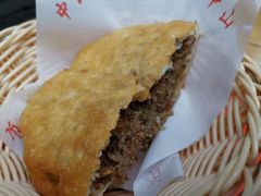 牛肉盒子-方中山胡辣汤(成都首店)