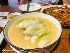 -彩蝶谷美食廊·粤式经典南番顺·铁板烧烤泰风味(广州长隆酒店)