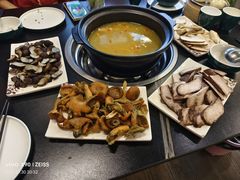 -野菌皇海景野生菌火锅(滨海大道店)
