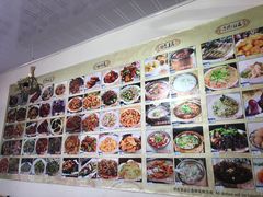 -独一家豆花庄铁锅炖