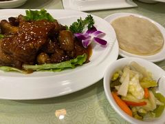 民芳肘子-东四民芳餐厅(世茂工三店)