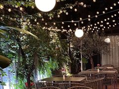 -Osteria Garden 生蚝花园餐厅(原进贤路店)
