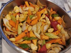 -黄记煌三汁焖锅(新佳丽江汉路店)