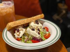 -I HOLIC艾豪丽披萨(KKone店)