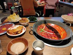 -萍姐火锅·公路夜市(武汉首店)