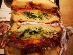 -The Habit Burger Grill 哈比特汉堡(复兴soho店)