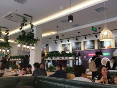 大堂-拿渡·水煮鱼麻辣香锅(王府井奥莱·香江小镇店)