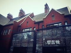 -钟书阁(松江泰晤士小镇店)