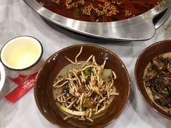 -渔香岛美蛙鱼头火锅(威清路店)