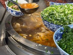 -吾穆勒蓬灰牛肉面·清真(北滨河中路店)