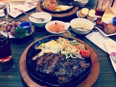 沙朗牛排-豪客来牛排(中央花苑店)