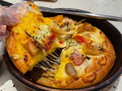-必胜客(WOW中心城店)