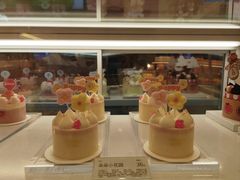 -好利来(上海长宁龙之梦店)