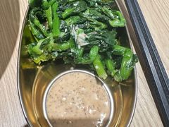 蒜蓉菜心-梨花牛肉汤饭(仁恒伊势丹店)