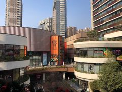 -瑞虹新天地月亮湾