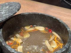 -蘑界·野生菌火锅(深业上城店)