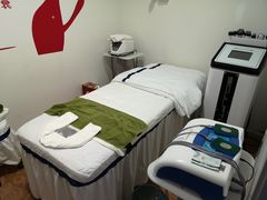 -喜艾堂艾灸馆(世贸天阶店)