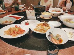 -港丽餐厅(杭大店)