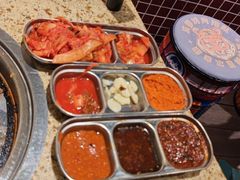 -姜胖胖韩式自助烤肉(光明万达店)