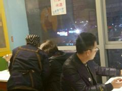-钢管厂五区小郡肝串串香(奥克斯广场锦城万达店)