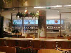 -老乡鸡(上海白玉兰广场店)
