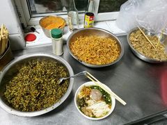 -矮子粉店1985·长沙米粉(湘春路店)