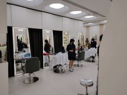 -八佰伴8008星级形象店