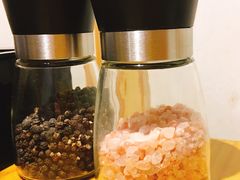 玫瑰海盐和黑胡椒-丸藏和牛烧肉专门店(园区师惠坊店)