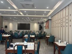 -老季市·三代非遗传承·地标美食老汁鸡(工农路店)