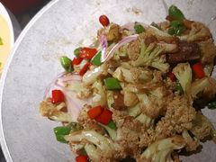 -卢大鲜鱼头捞饭(美利广场店)