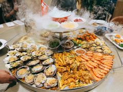 -日进一片海.生腌海鲜火锅.宵夜烧烤(三里屯总店)