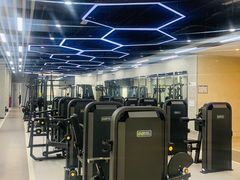 -跃动游泳健身俱乐部(新华传媒店)